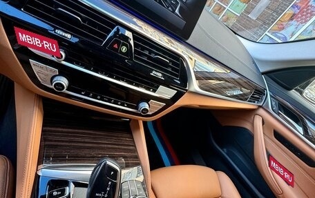 BMW 5 серия, 2021 год, 5 600 000 рублей, 8 фотография