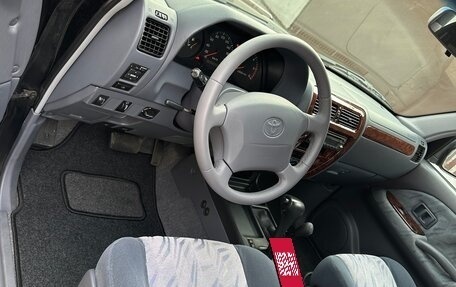 Toyota Land Cruiser Prado 90 рестайлинг, 2000 год, 1 890 000 рублей, 12 фотография