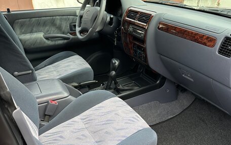 Toyota Land Cruiser Prado 90 рестайлинг, 2000 год, 1 890 000 рублей, 17 фотография