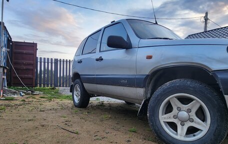 Chevrolet Niva I рестайлинг, 2004 год, 310 000 рублей, 12 фотография