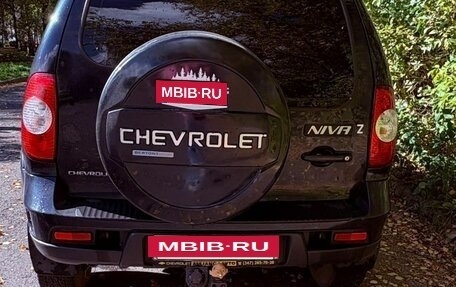Chevrolet Niva I рестайлинг, 2012 год, 600 000 рублей, 2 фотография