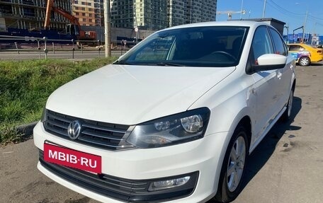 Volkswagen Polo VI (EU Market), 2016 год, 860 000 рублей, 3 фотография