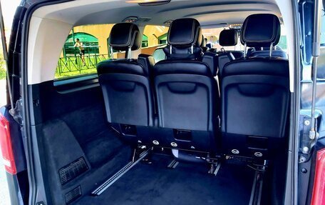 Mercedes-Benz Vito, 2017 год, 3 700 000 рублей, 34 фотография