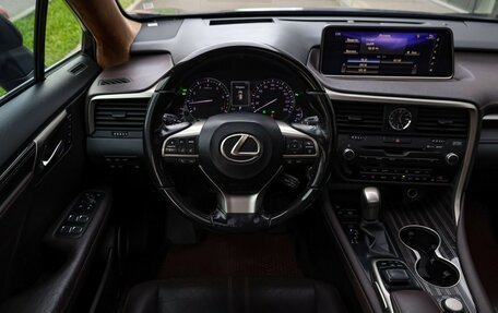 Lexus RX IV рестайлинг, 2016 год, 3 160 000 рублей, 4 фотография