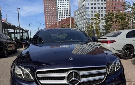 Mercedes-Benz E-Класс, 2020 год, 4 050 000 рублей, 1 фотография