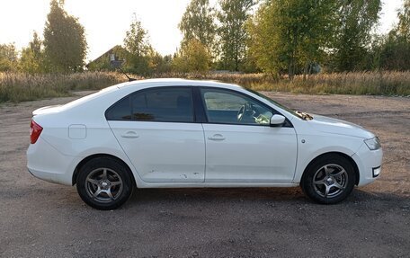 Skoda Rapid I, 2017 год, 560 000 рублей, 5 фотография
