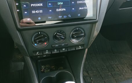 Skoda Rapid I, 2017 год, 560 000 рублей, 9 фотография