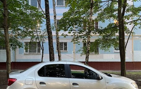 Renault Logan II, 2015 год, 400 000 рублей, 5 фотография