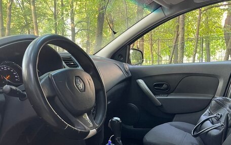 Renault Logan II, 2015 год, 400 000 рублей, 10 фотография