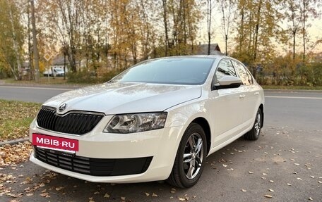 Skoda Octavia, 2014 год, 999 999 рублей, 2 фотография