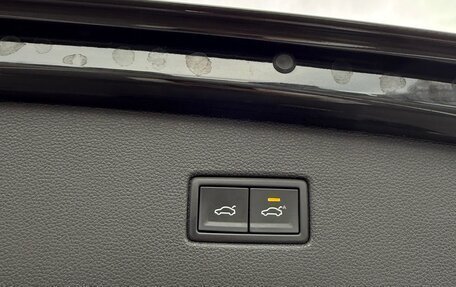 Volkswagen Tiguan II, 2021 год, 2 800 000 рублей, 10 фотография