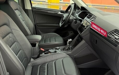 Volkswagen Tiguan II, 2021 год, 2 800 000 рублей, 8 фотография