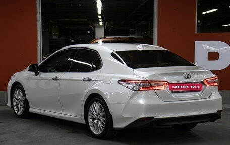 Toyota Camry, 2020 год, 2 898 000 рублей, 7 фотография