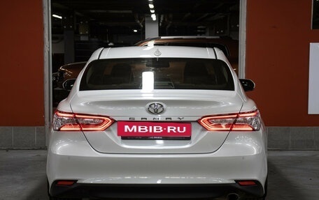 Toyota Camry, 2020 год, 2 898 000 рублей, 6 фотография