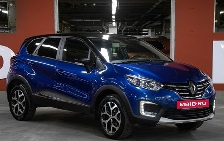 Renault Kaptur I рестайлинг, 2021 год, 1 698 000 рублей, 3 фотография