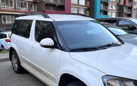 Skoda Yeti I рестайлинг, 2014 год, 1 100 000 рублей, 5 фотография
