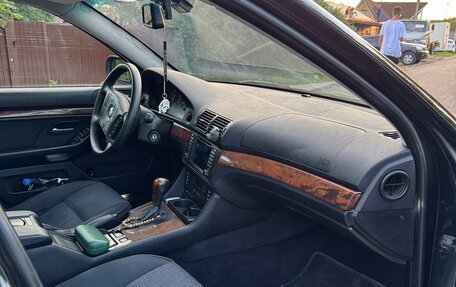 BMW 5 серия, 2002 год, 750 000 рублей, 11 фотография
