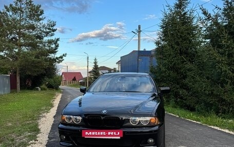 BMW 5 серия, 2002 год, 750 000 рублей, 2 фотография