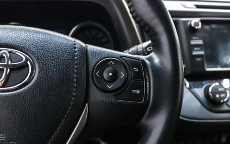 Toyota RAV4, 2018 год, 2 780 000 рублей, 13 фотография