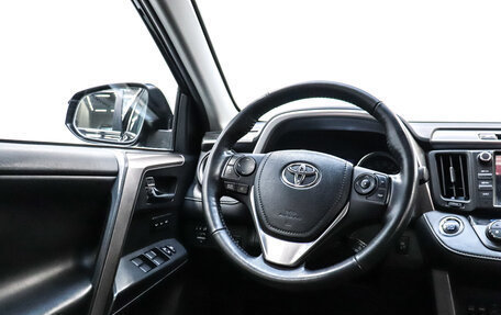 Toyota RAV4, 2018 год, 2 780 000 рублей, 17 фотография