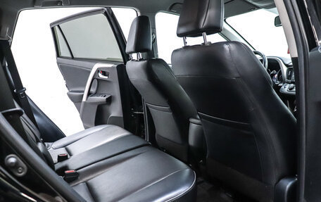 Toyota RAV4, 2018 год, 2 780 000 рублей, 21 фотография