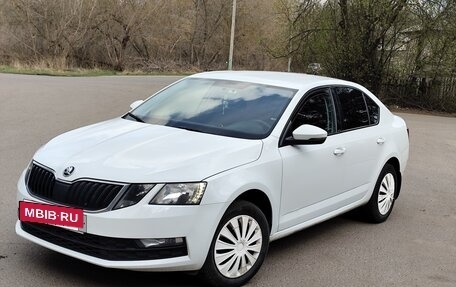 Skoda Octavia, 2019 год, 1 200 000 рублей, 2 фотография