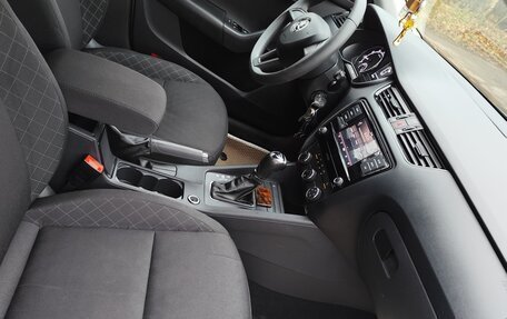 Skoda Octavia, 2019 год, 1 200 000 рублей, 11 фотография