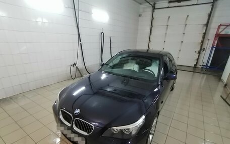 BMW 5 серия, 2004 год, 970 000 рублей, 3 фотография