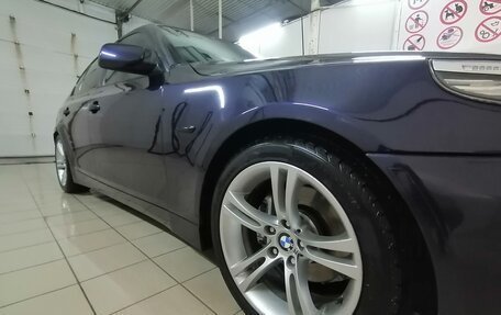 BMW 5 серия, 2004 год, 970 000 рублей, 11 фотография