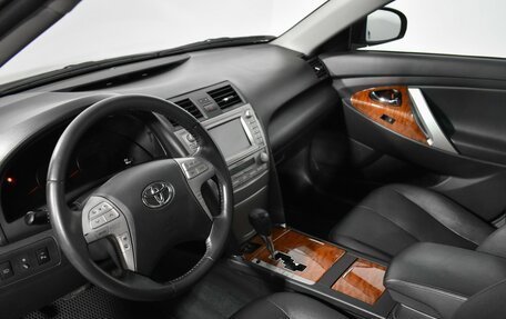 Toyota Camry, 2010 год, 1 690 000 рублей, 9 фотография
