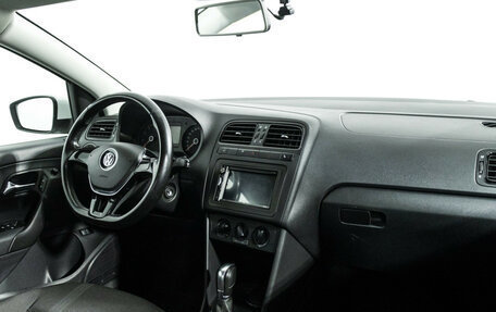 Volkswagen Polo VI (EU Market), 2017 год, 1 149 898 рублей, 9 фотография