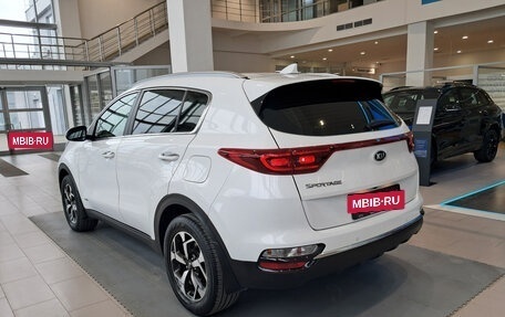 KIA Sportage IV рестайлинг, 2020 год, 2 543 000 рублей, 7 фотография