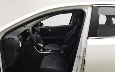 KIA K3, 2021 год, 1 370 000 рублей, 5 фотография