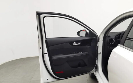 KIA K3, 2021 год, 1 370 000 рублей, 13 фотография