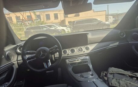 Mercedes-Benz E-Класс, 2021 год, 4 998 440 рублей, 5 фотография