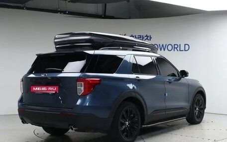Ford Explorer VI, 2022 год, 3 014 555 рублей, 2 фотография