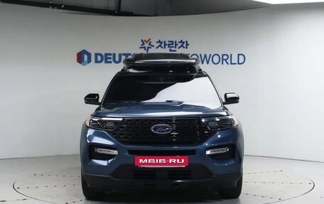 Ford Explorer VI, 2022 год, 3 014 555 рублей, 3 фотография