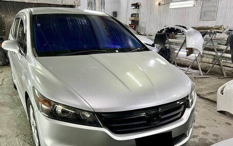 Honda Stream II, 2006 год, 800 000 рублей, 1 фотография