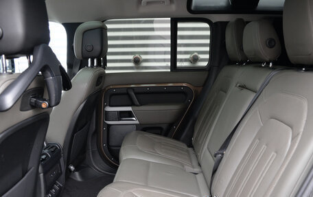Land Rover Defender II, 2021 год, 6 490 000 рублей, 28 фотография