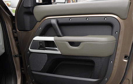 Land Rover Defender II, 2021 год, 6 490 000 рублей, 35 фотография