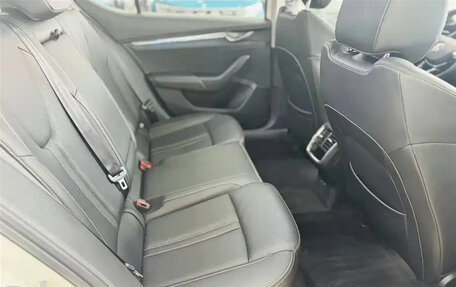 Skoda Octavia IV, 2022 год, 2 010 000 рублей, 12 фотография