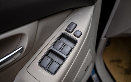 Lexus GX I, 2004 год, 2 390 000 рублей, 13 фотография