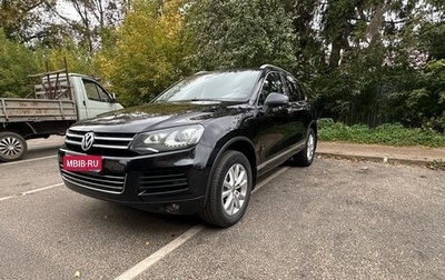 Volkswagen Touareg III, 2011 год, 1 990 000 рублей, 1 фотография