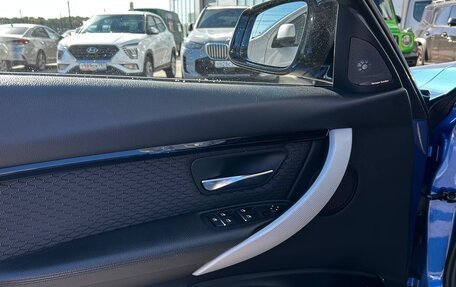 BMW 3 серия, 2018 год, 3 300 000 рублей, 13 фотография