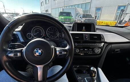 BMW 3 серия, 2018 год, 3 300 000 рублей, 19 фотография