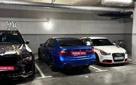 BMW 3 серия, 2018 год, 3 300 000 рублей, 9 фотография