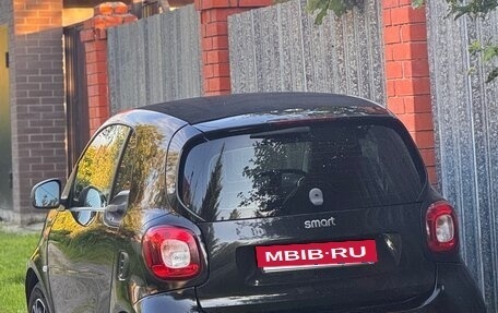Smart Fortwo III, 2018 год, 800 000 рублей, 2 фотография