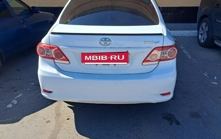 Toyota Corolla, 2011 год, 700 000 рублей, 10 фотография