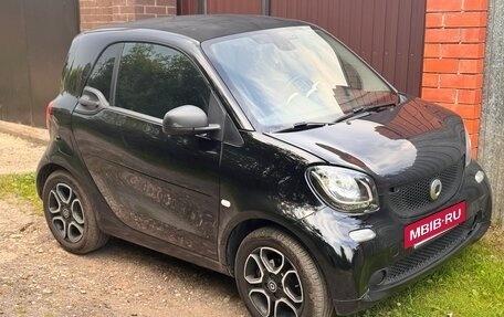 Smart Fortwo III, 2018 год, 800 000 рублей, 5 фотография
