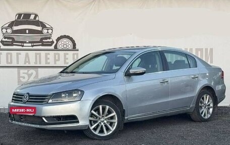 Volkswagen Passat B7, 2011 год, 600 000 рублей, 4 фотография